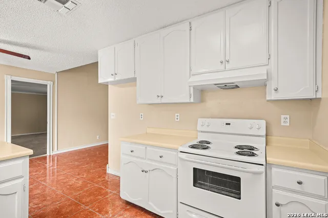 8726 Timber Range San Antonio, TX 78250