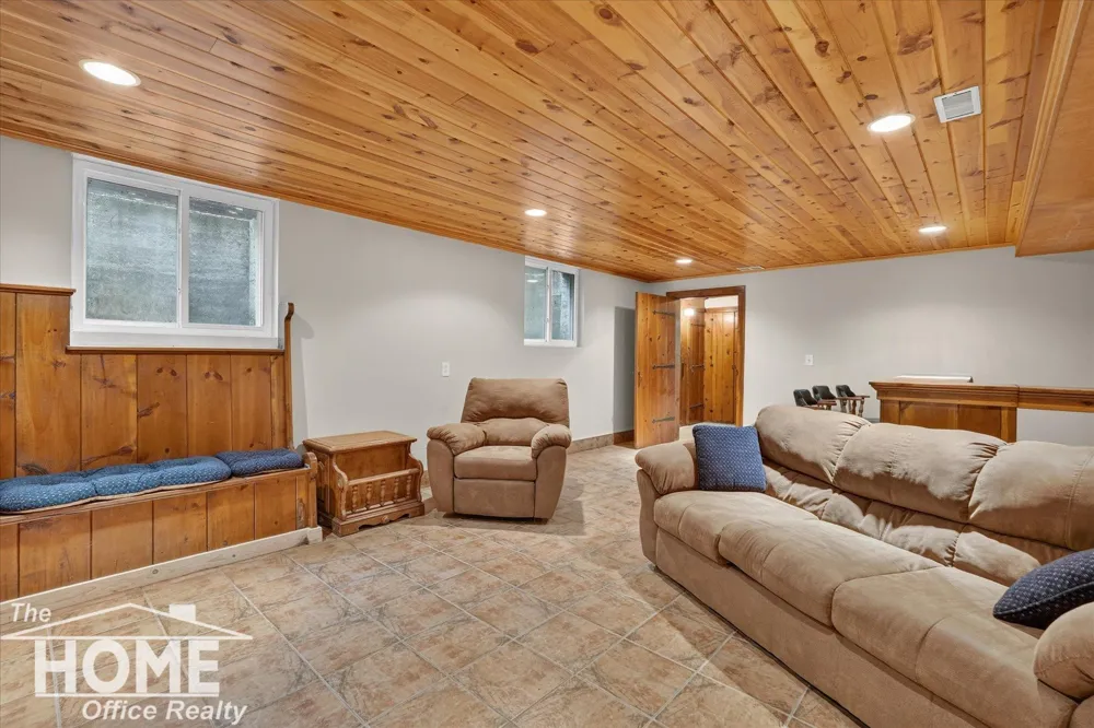 4850 Newburg Road Shiawassee Township, MI 48414