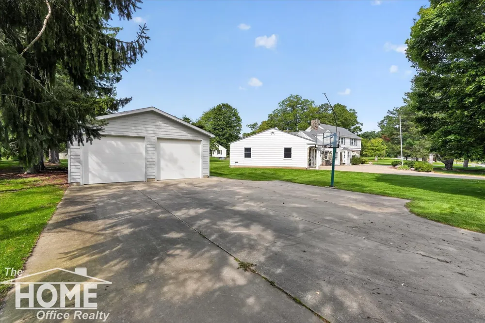 4850 Newburg Road Shiawassee Township, MI 48414