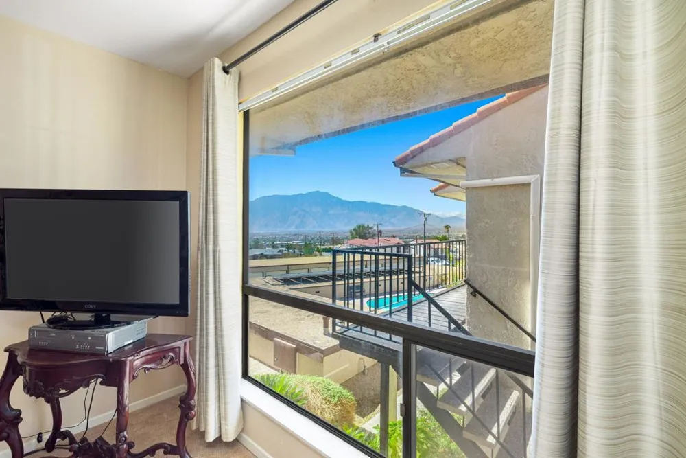 66735 12th Street #B2 Desert Hot Springs, CA 92240