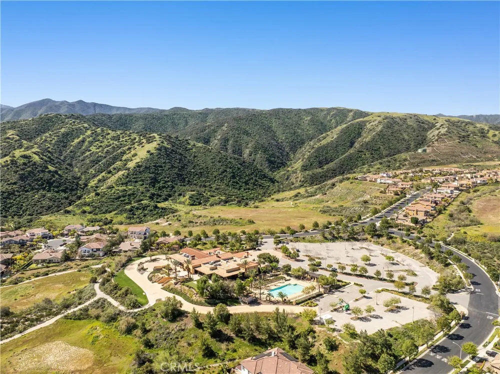8341 Kiley Court Corona, CA 92883