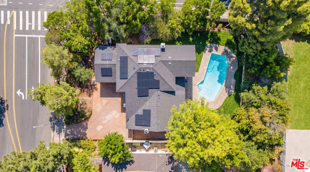 19377 Germain Street Porter Ranch, CA 91326