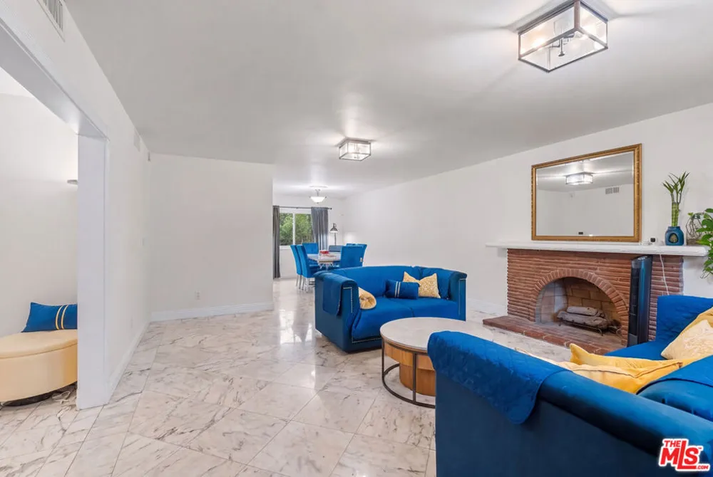 19377 Germain Street Porter Ranch, CA 91326