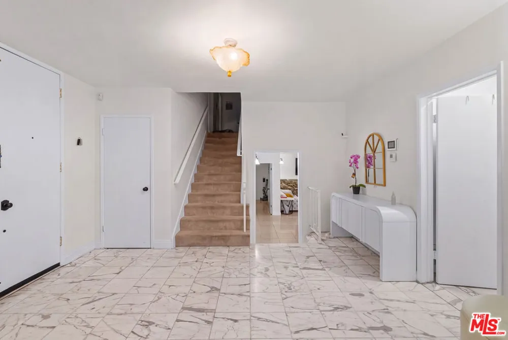 19377 Germain Street Porter Ranch, CA 91326