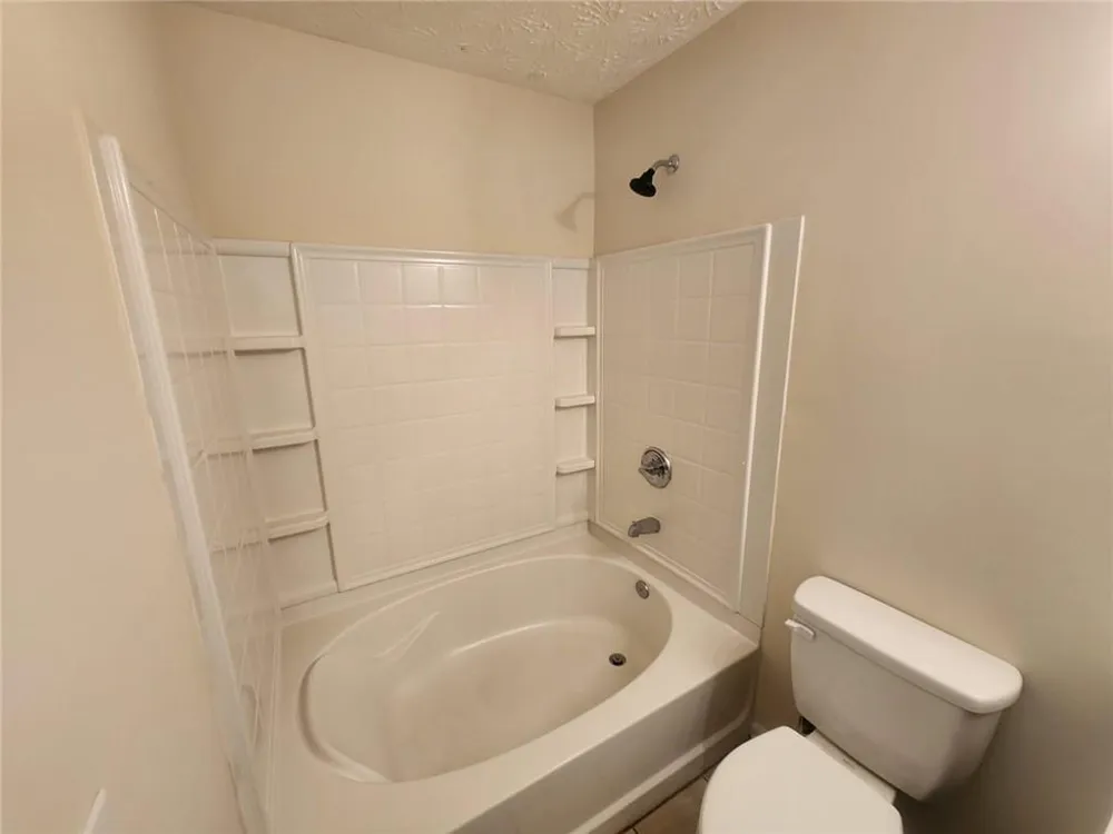 1736 Redan E Lithonia, GA 30058