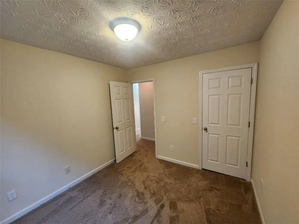 1736 Redan E Lithonia, GA 30058