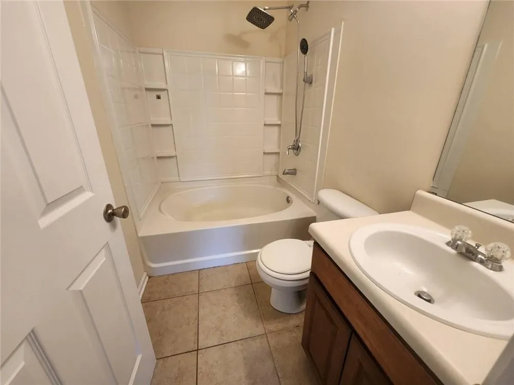 1736 Redan E Lithonia, GA 30058