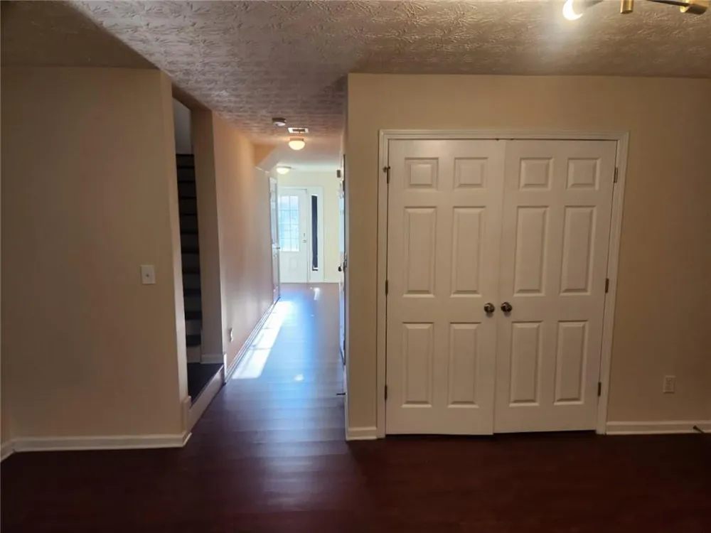 1736 Redan E Lithonia, GA 30058