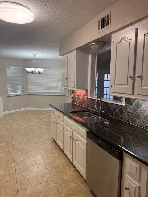 14922 Hillcrest Road Dallas, TX 75248