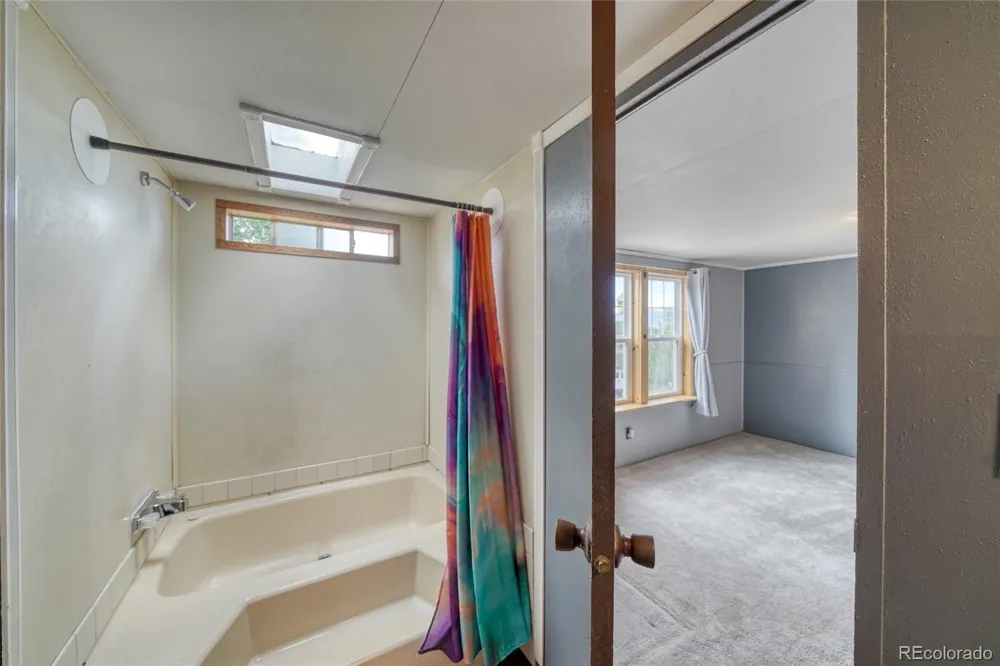 130 CO RD 329 Westcliffe, CO 81252