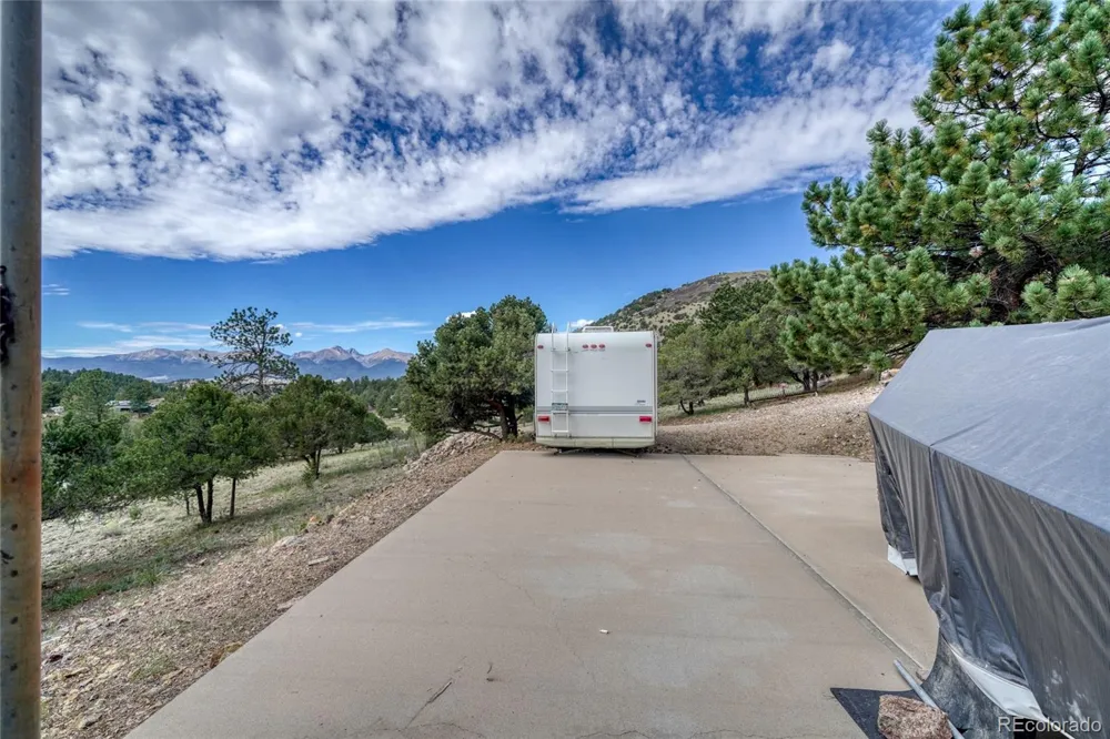 130 CO RD 329 Westcliffe, CO 81252