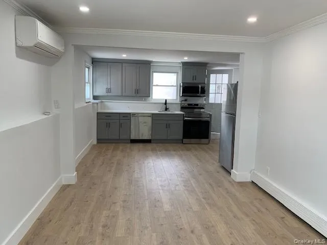 25 Jerome Street #1 Lindenhurst, NY 11757