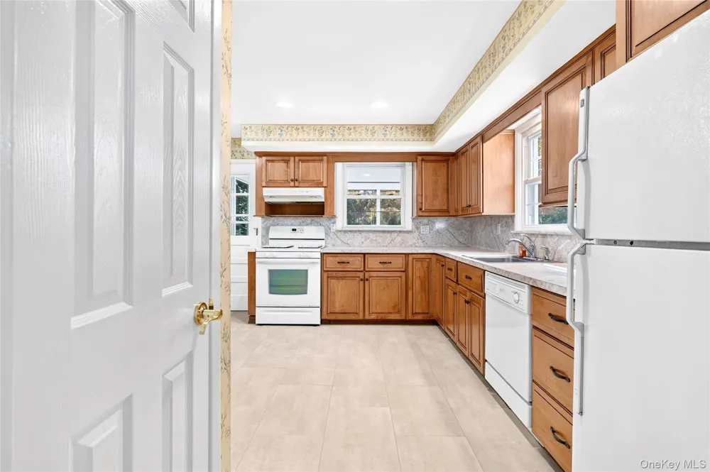 92 Kings Highway New City, NY 10956