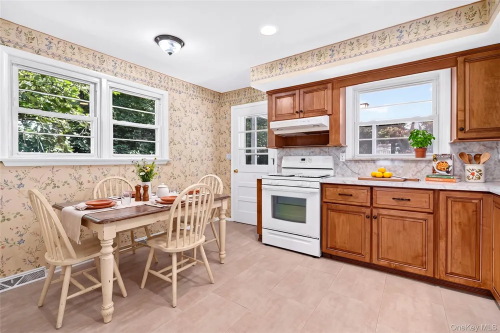 92 Kings Highway New City, NY 10956