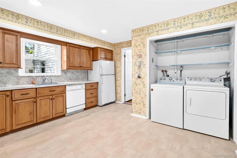 92 Kings Highway New City, NY 10956