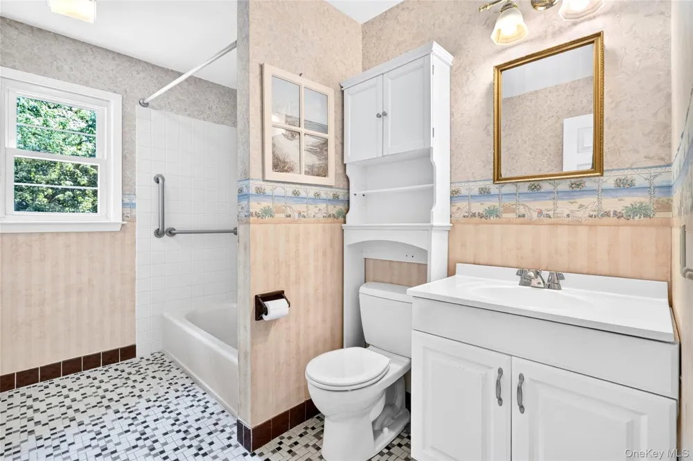 92 Kings Highway New City, NY 10956