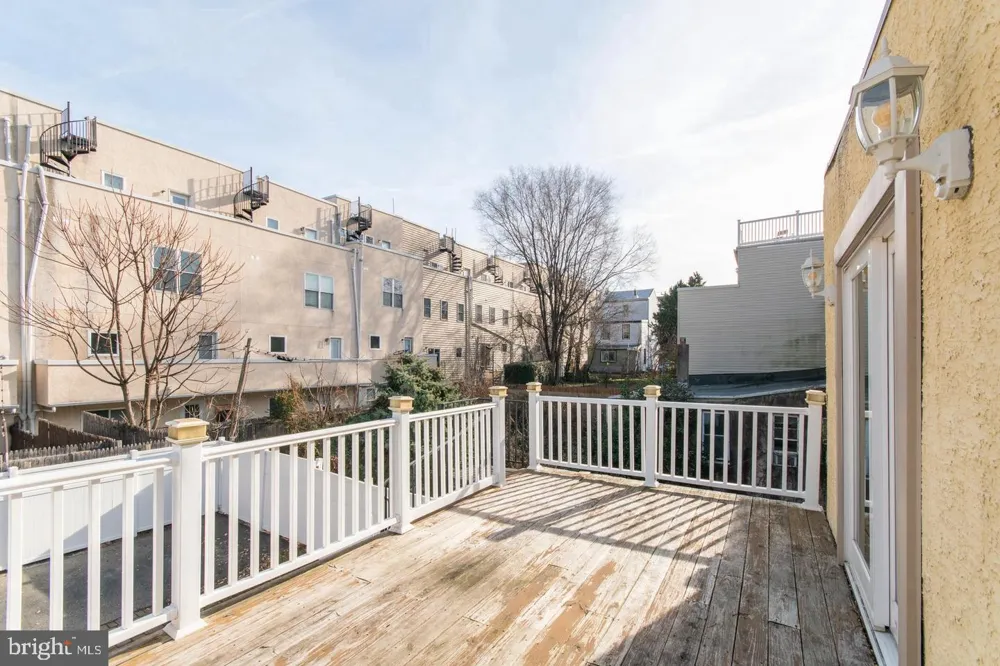3773 CRESSON STREET Philadelphia, PA 19127