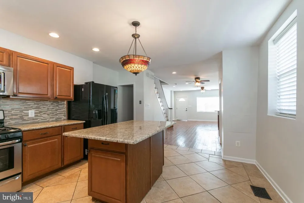 3773 CRESSON STREET Philadelphia, PA 19127