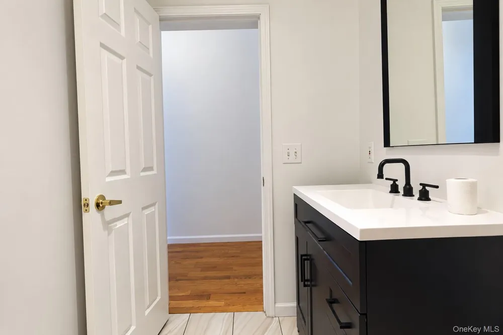 117 Sandpiper Lane #1B New Windsor, NY 12553