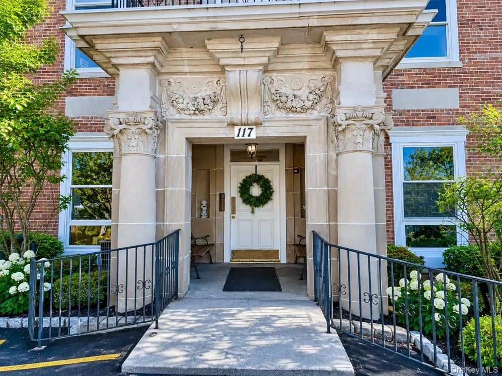 117 Sandpiper Lane #1B New Windsor, NY 12553