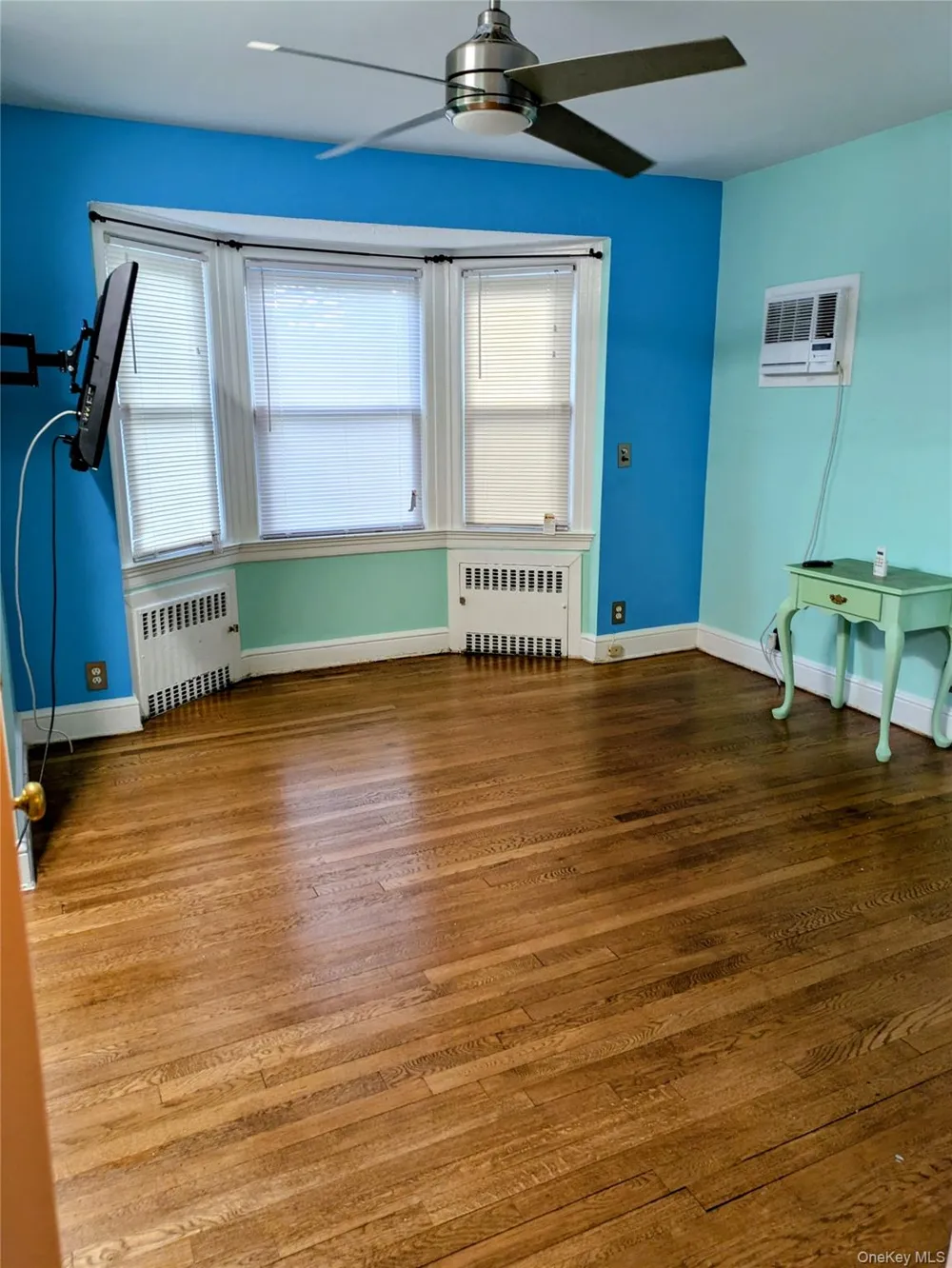 1333 Larboard Court Uniondale, NY 11553