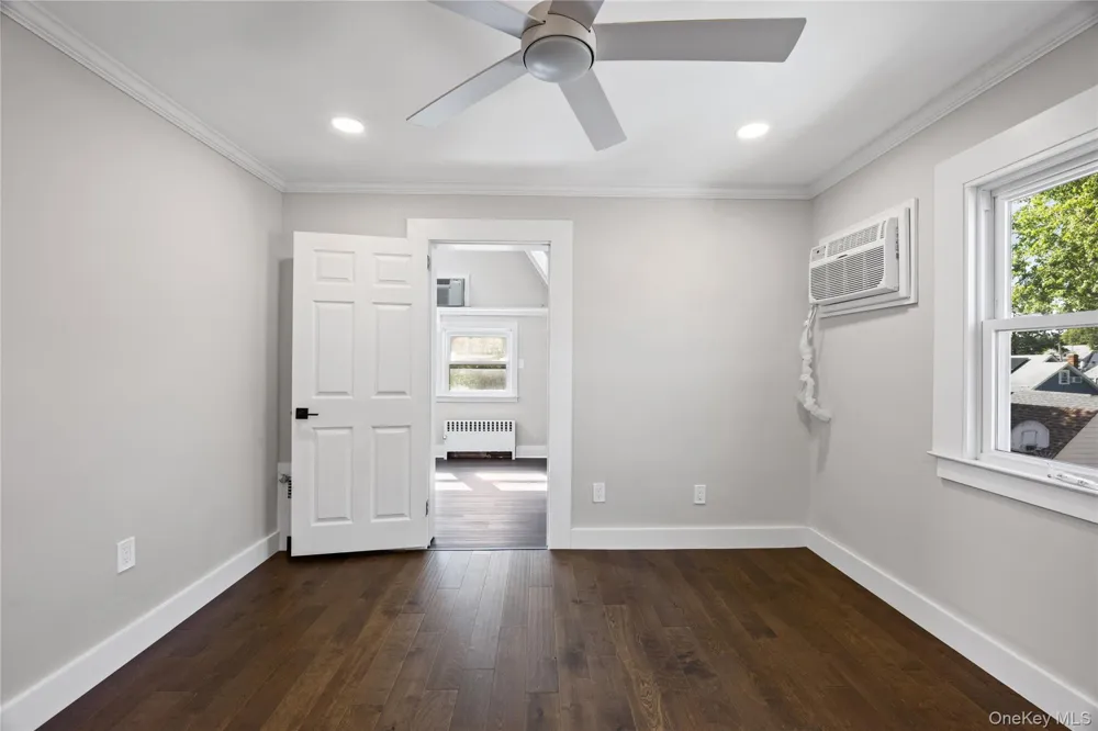 1900 Carleton Place Baldwin, NY 11510