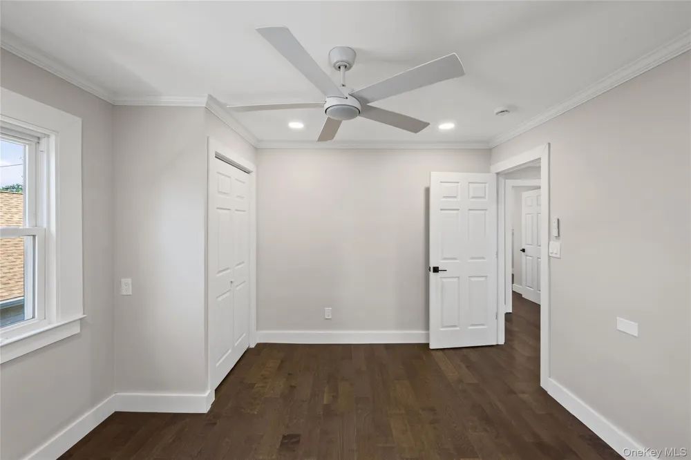 1900 Carleton Place Baldwin, NY 11510