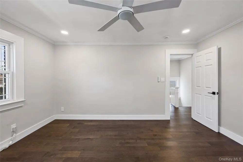 1900 Carleton Place Baldwin, NY 11510
