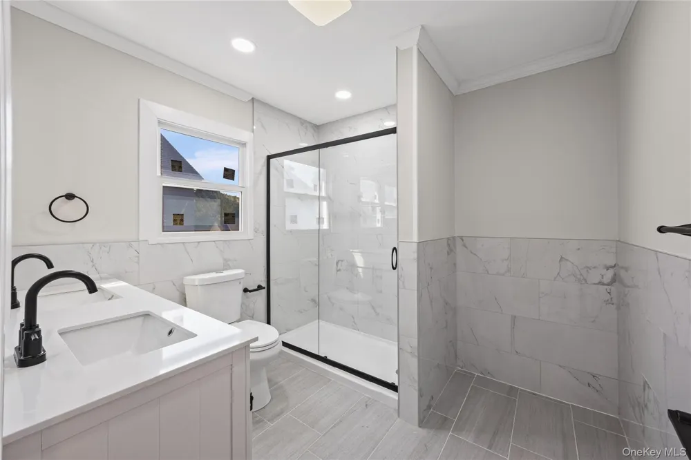 1900 Carleton Place Baldwin, NY 11510