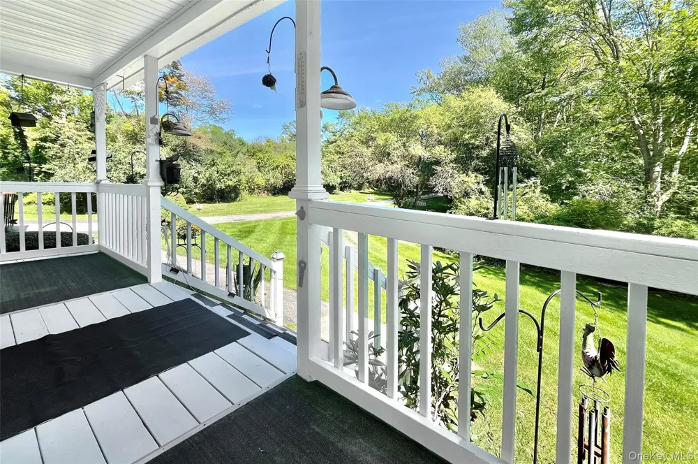 1168 Craigville Road Chester, NY 10918