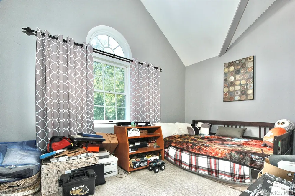 1168 Craigville Road Chester, NY 10918