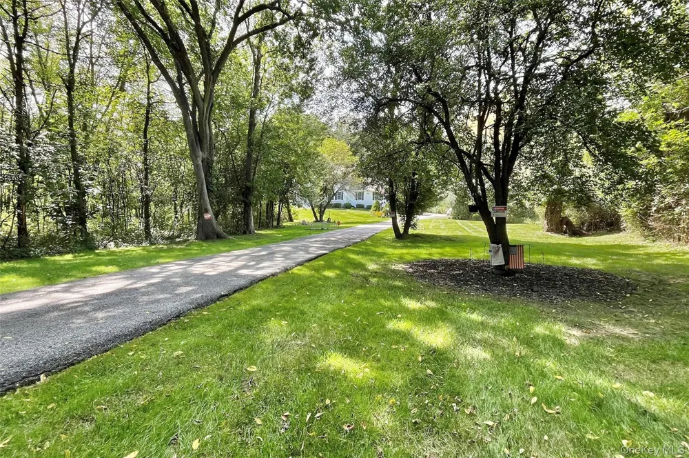 1168 Craigville Road Chester, NY 10918