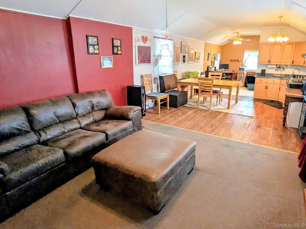 3287 Radio Drive Bronx, NY 10465