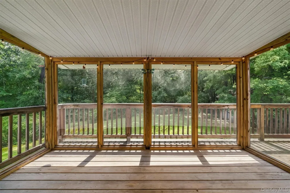 20 Amy Todt Drive Monroe, NY 10950