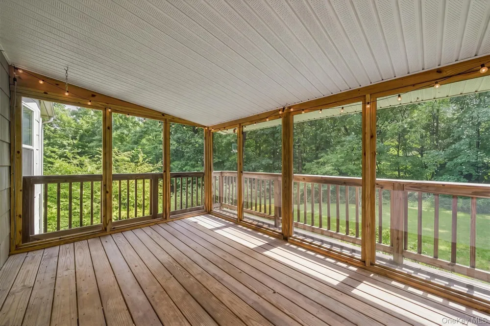 20 Amy Todt Drive Monroe, NY 10950