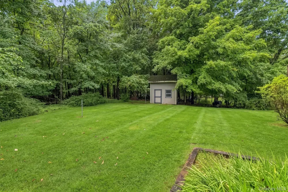 20 Amy Todt Drive Monroe, NY 10950
