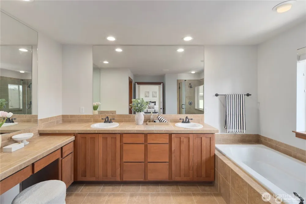 3130 171st Place SE Bothell, WA 98012