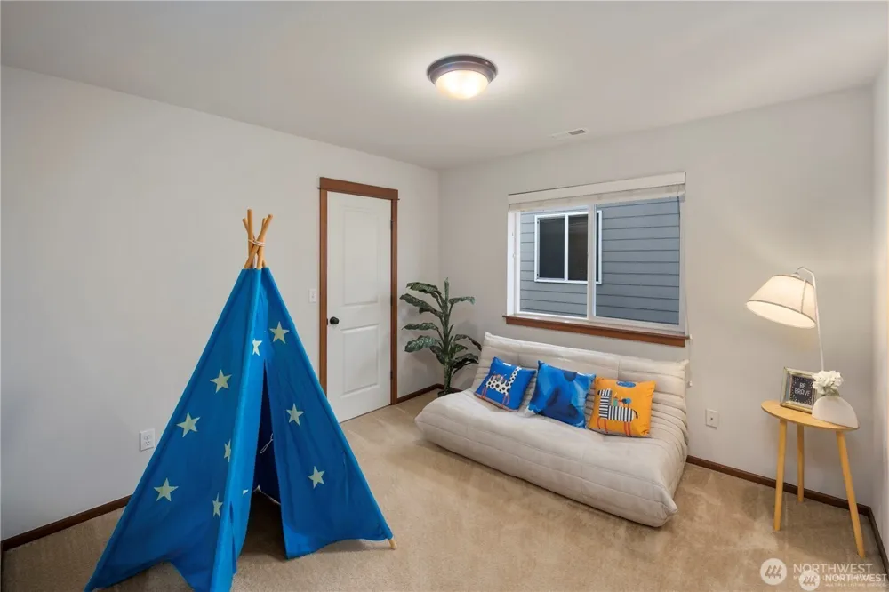 3130 171st Place SE Bothell, WA 98012