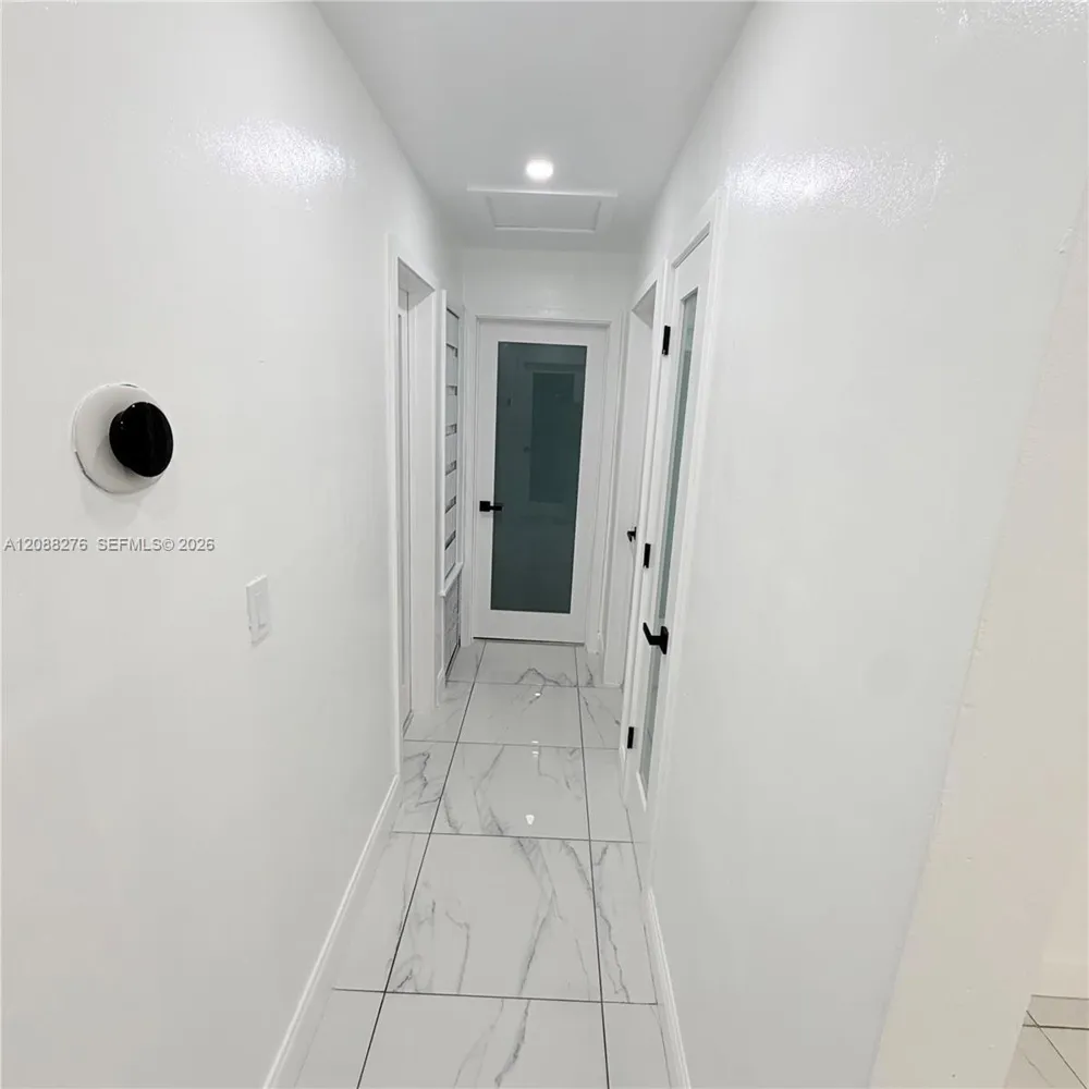 10305 SW 149th Ter #single Miami, FL 33176