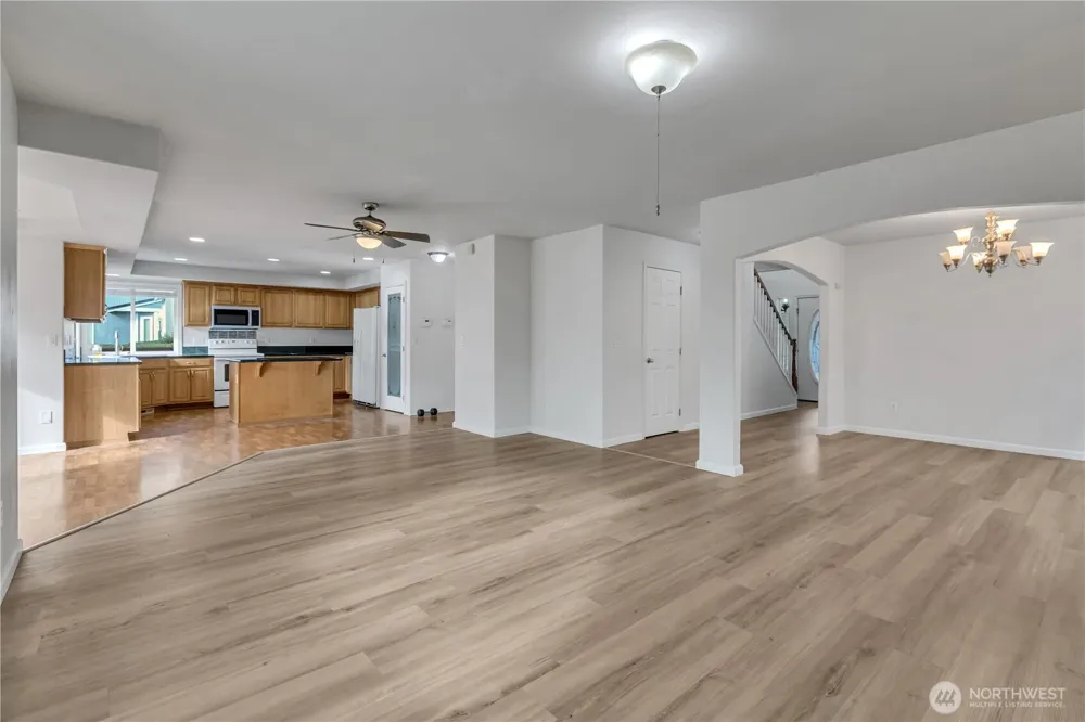 17816 25th Avenue E Tacoma, WA 98445