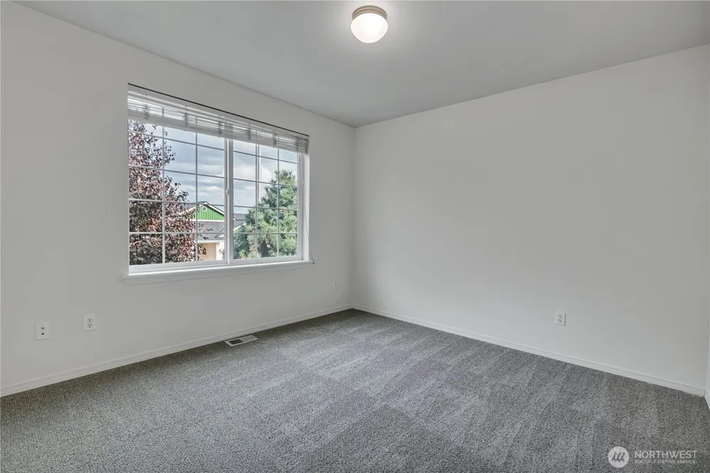 17816 25th Avenue E Tacoma, WA 98445