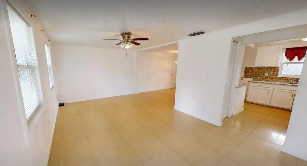 2102 ORANGE BLOSSOM AVENUE Sebring, FL 33870