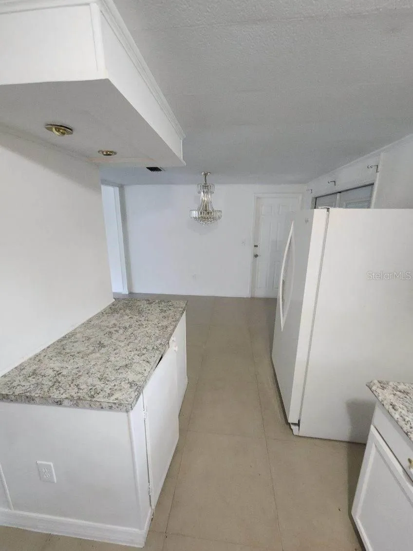2102 ORANGE BLOSSOM AVENUE Sebring, FL 33870