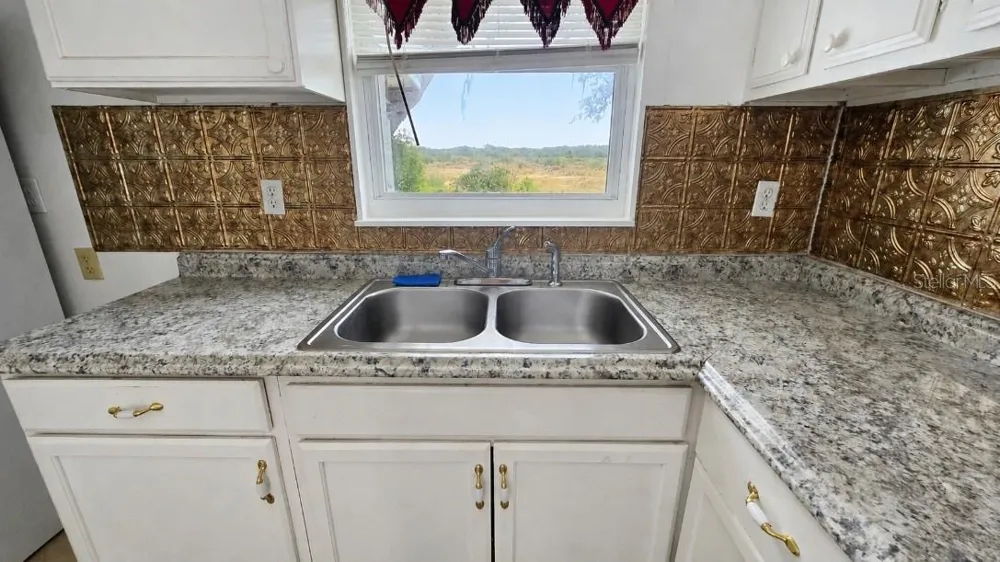 2102 ORANGE BLOSSOM AVENUE Sebring, FL 33870