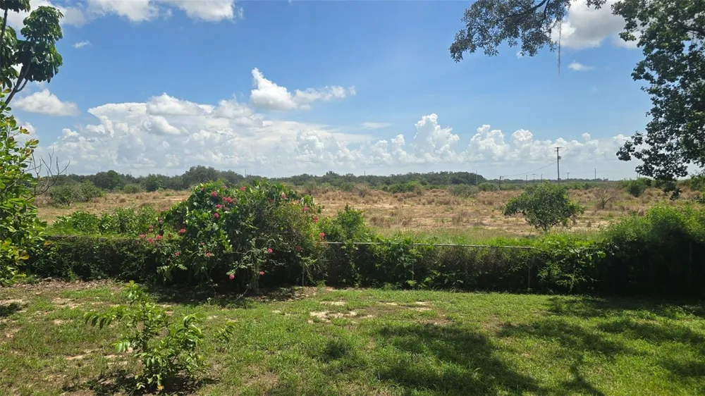 2102 ORANGE BLOSSOM AVENUE Sebring, FL 33870