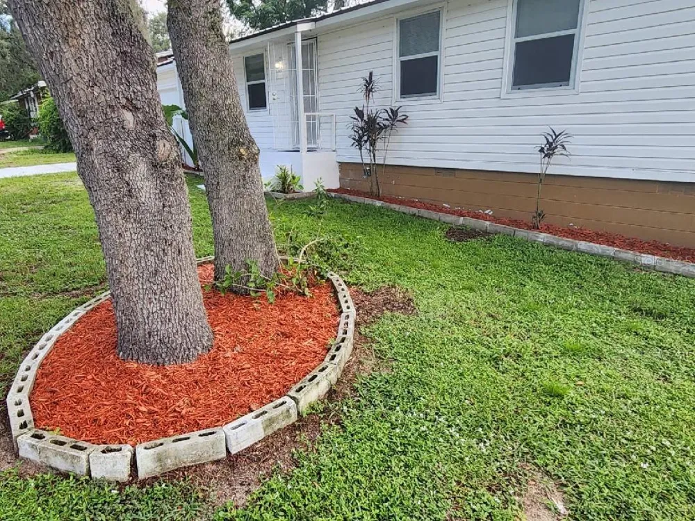 2102 ORANGE BLOSSOM AVENUE Sebring, FL 33870