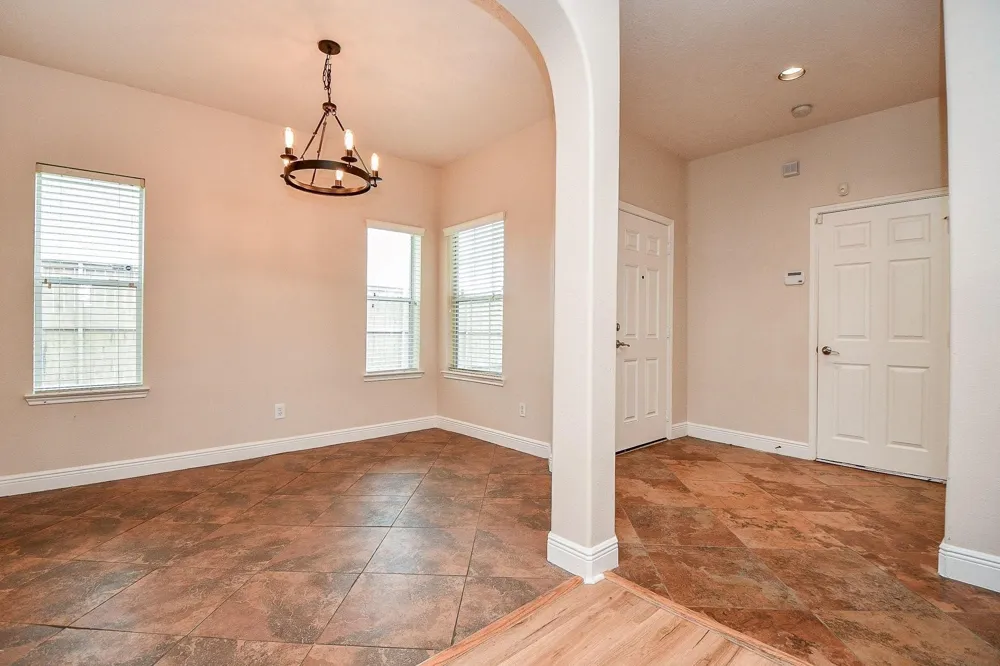 6171 Yorktown Meadow Lane Houston, TX 77084