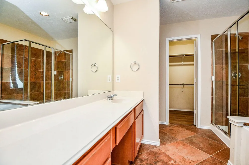 6171 Yorktown Meadow Lane Houston, TX 77084