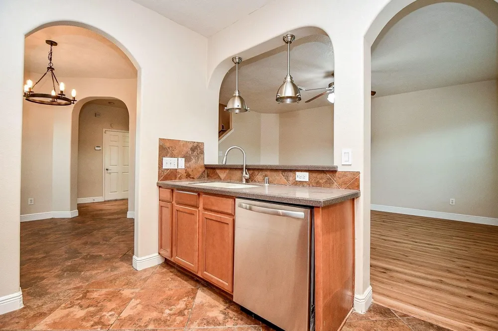 6171 Yorktown Meadow Lane Houston, TX 77084