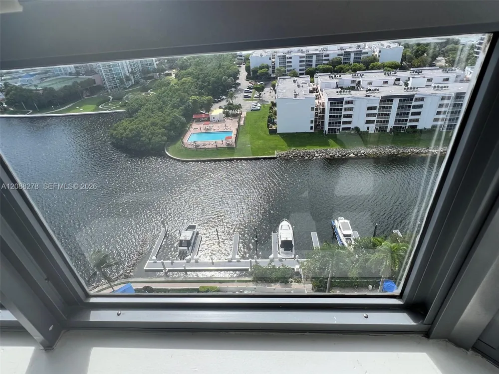 3530 Mystic Pointe Dr #1903 Aventura, FL 33180